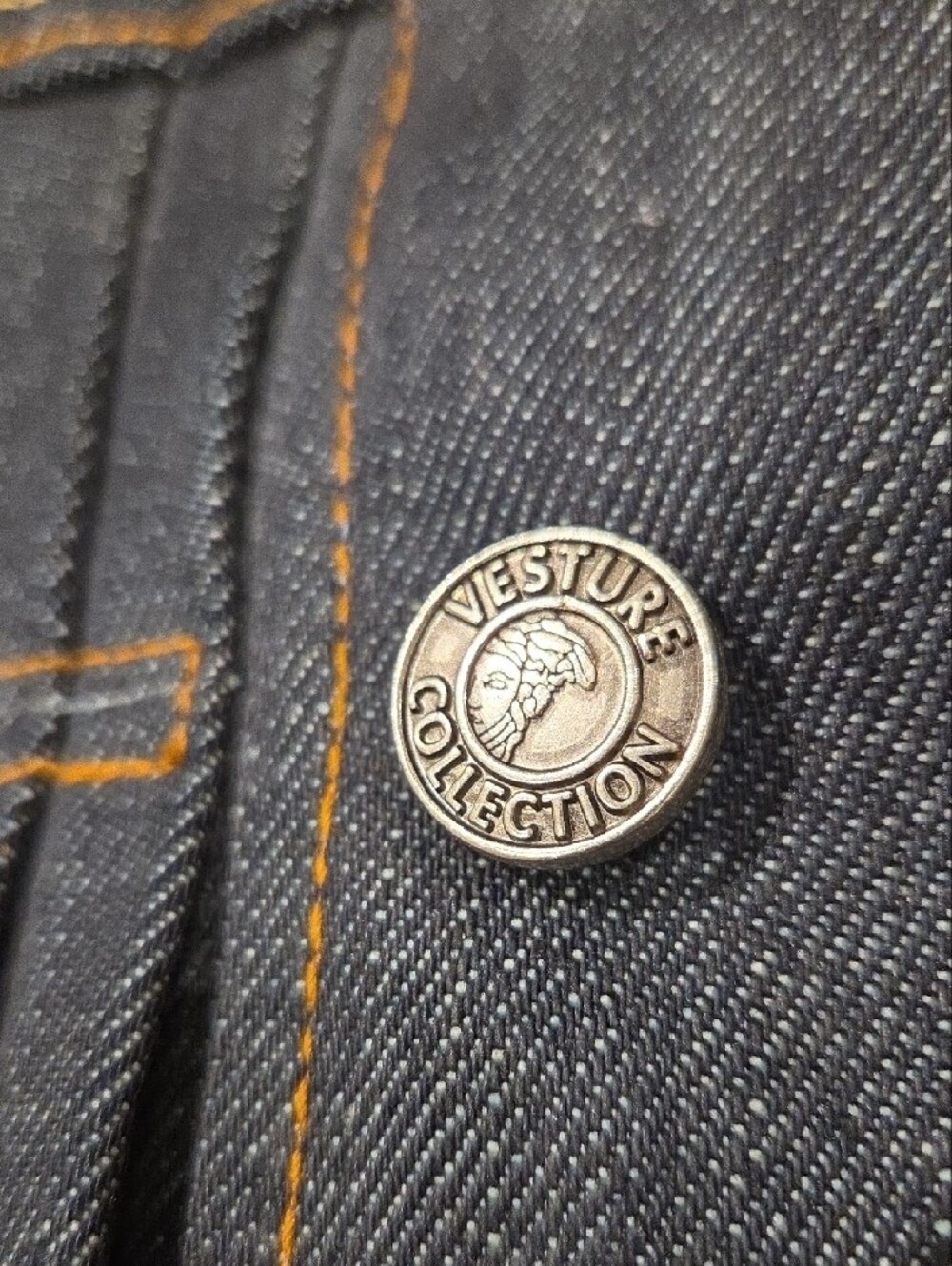 Selvedge Denim Jacket - Picture 4 of 10